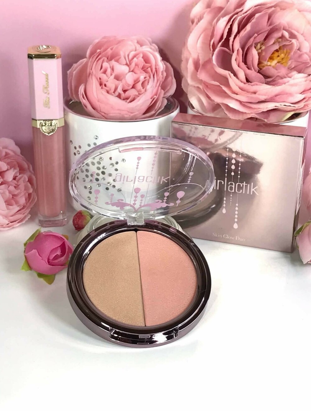 Girlactik Dewy Skin Gloss Duo in Moonlight (Pearly Pink/Ivory) 8g *BNIB